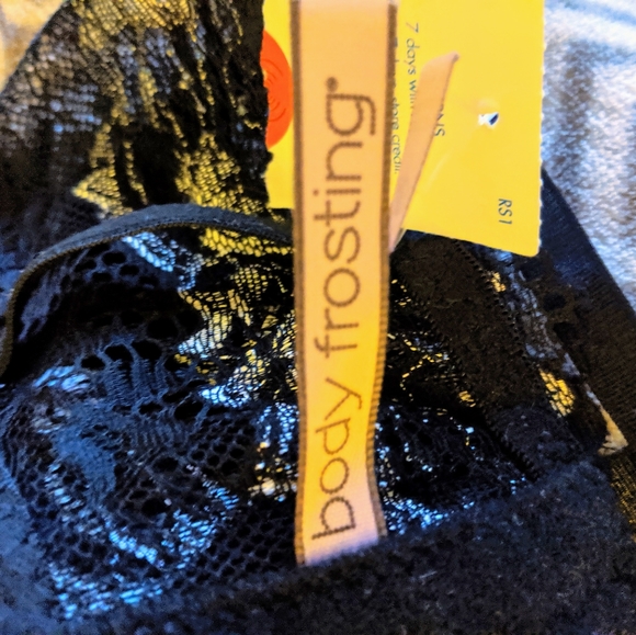 Bra - Picture 5 of 5